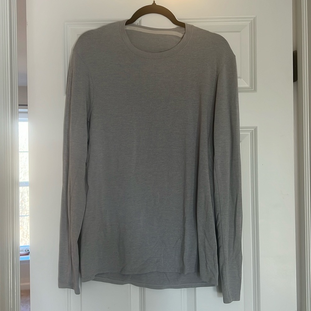 Lululemon light grey long sleeve